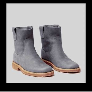Roots Waterproof blue gray Nubuck Boots